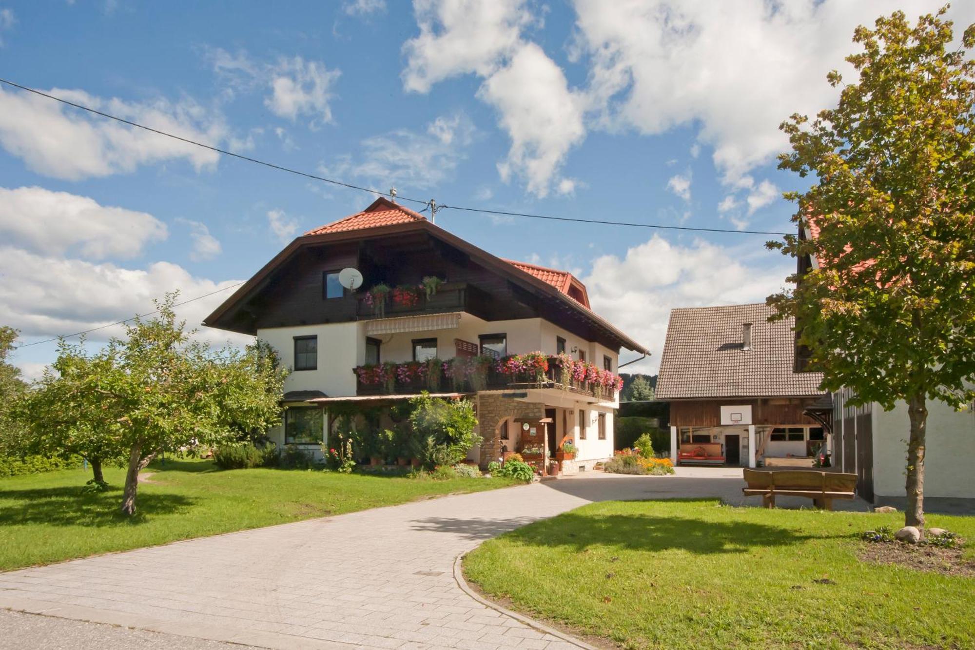 Ferienwohnung Sima Velden am Woerthersee Luaran gambar